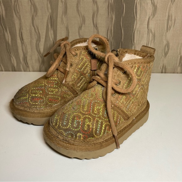 UGG Neumel II Boots Toddler 6 Graphic Stitch Fur Lined Unisex Tie Chukka Brown - Picture 2 of 16
